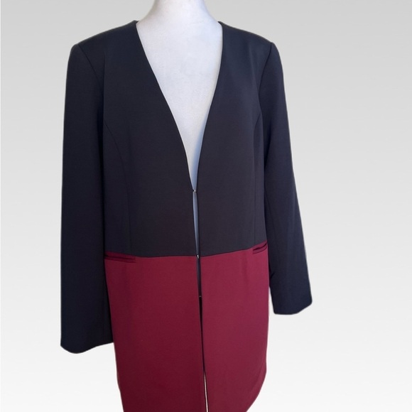 Tahari ASL Jackets & Blazers - NWT Tahari ASL Black and Burgundy Blazer size 14